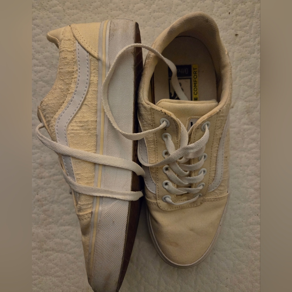 Light yellow Vans sneakers - US size 8.5